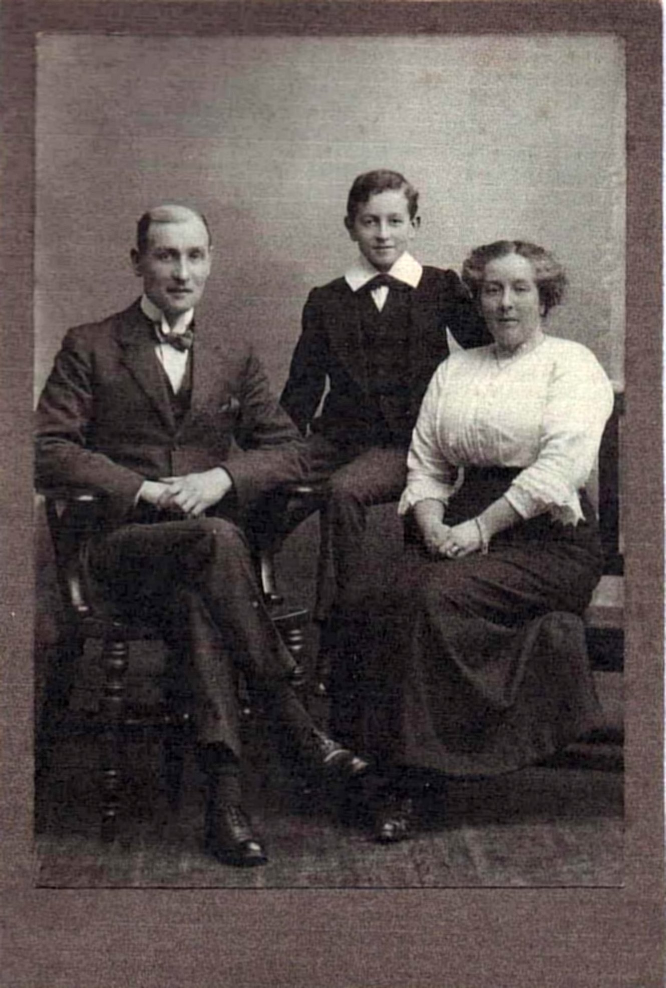 [Thomas, Reginald and Eliza Townsend]