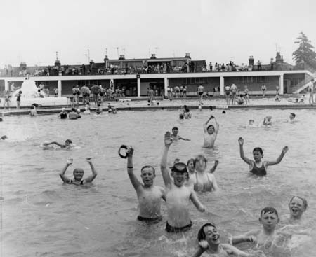 Hinksey pools 1960 d252223a