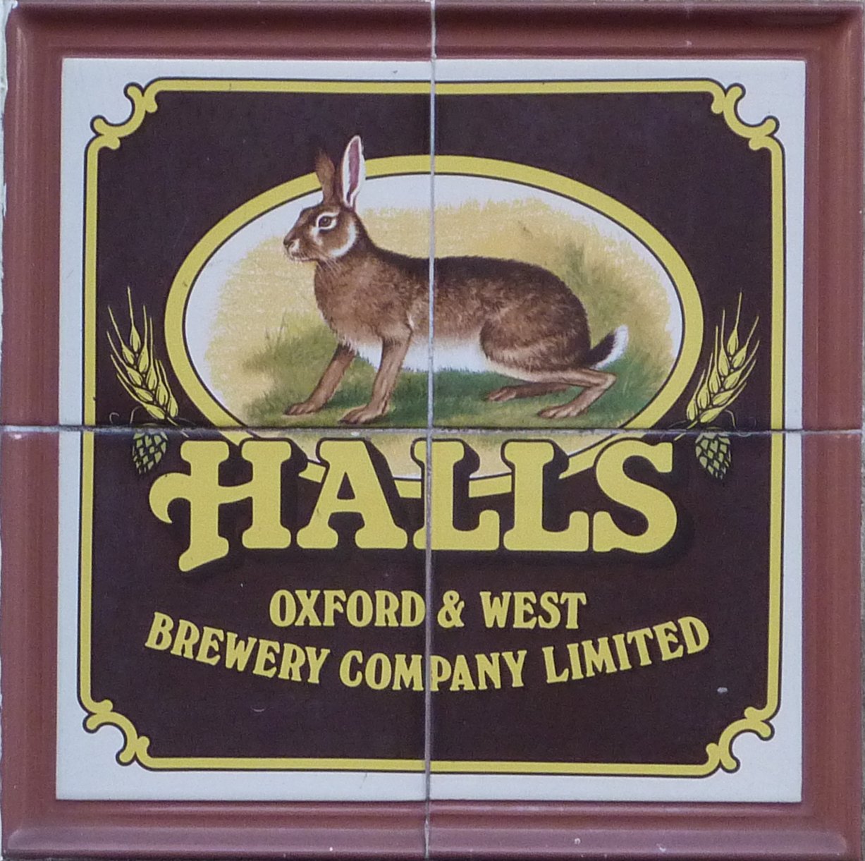 Halls pub sign 51 Vicarage Lane